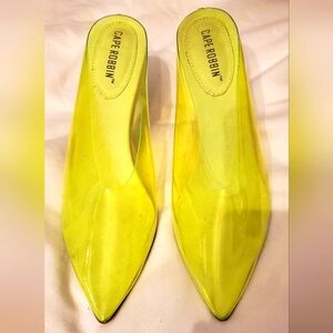 CAPE ROBBIN- size 11M - Cinderella shoes- pvc-neon lime/yellow transparent heels